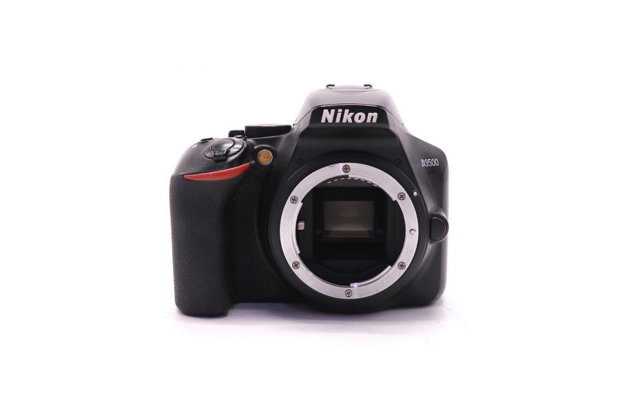 Nikon D3500 body (пробег 147650 кадров)