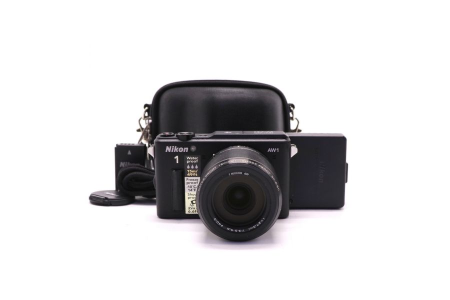 Nikon 1 AW1 kit (пробег 1625 кадров)