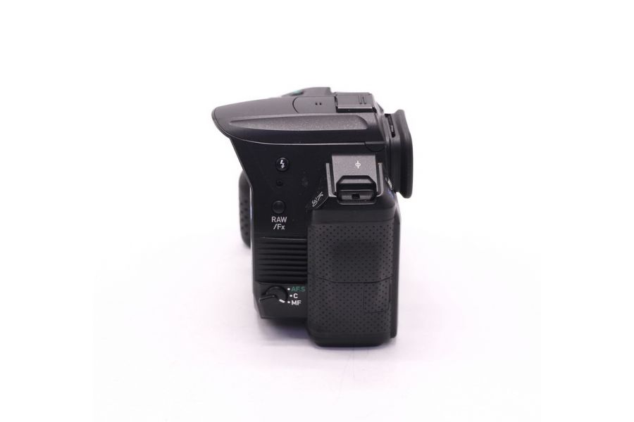 Pentax K30 body в упаковке (пробег 17930 кадров)