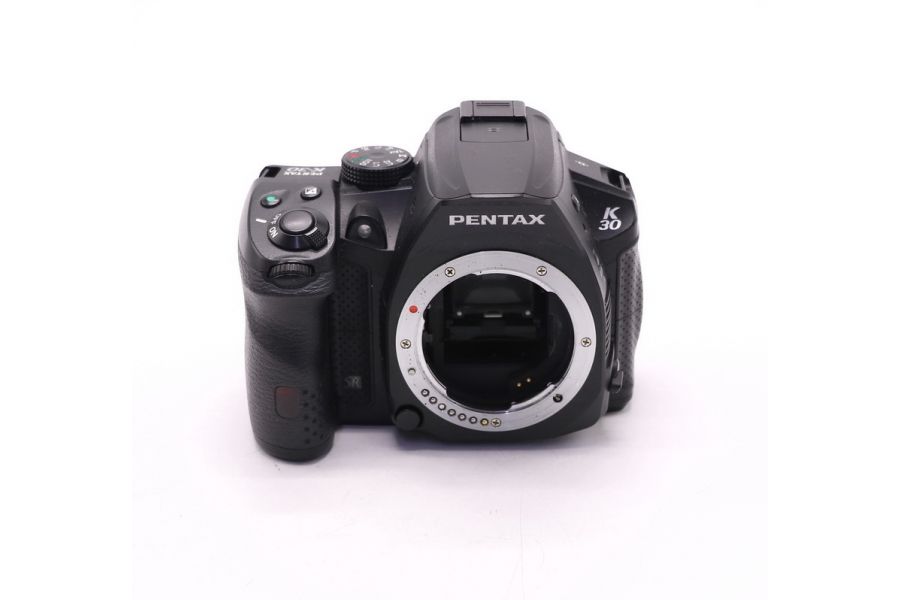 Pentax K30 body в упаковке (пробег 17930 кадров)