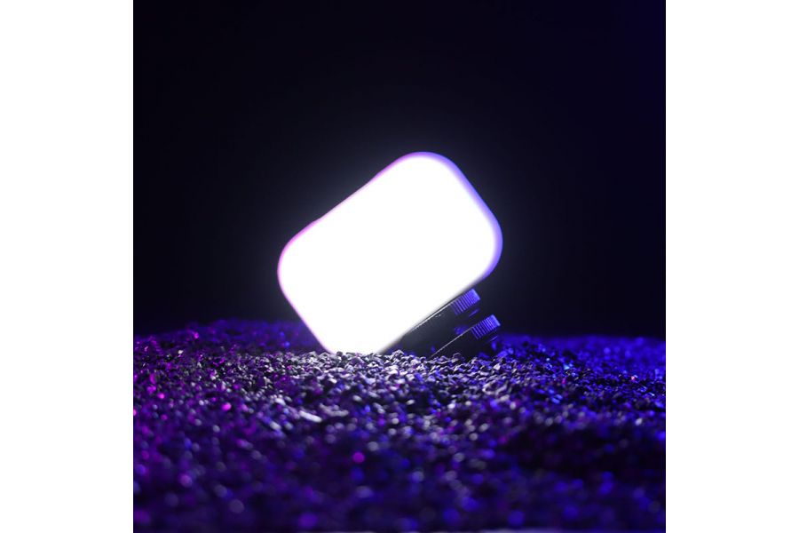 Компактная лампа для видеосъемки Ulanzi VL28 6500K