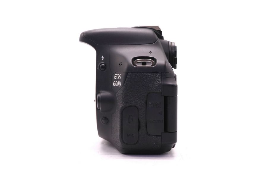 Canon EOS 600D body (пробег 14245 кадров)