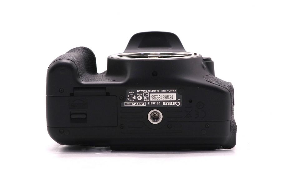 Canon EOS 600D body (пробег 9500 кадров)