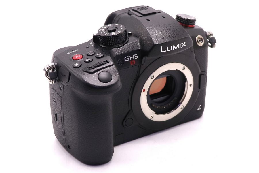 Panasonic Lumix DC-GH5S body (пробег 1480 кадров)