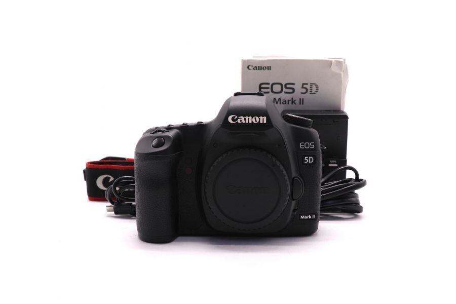Canon EOS 5D Mark II body (пробег 8800 кадров)