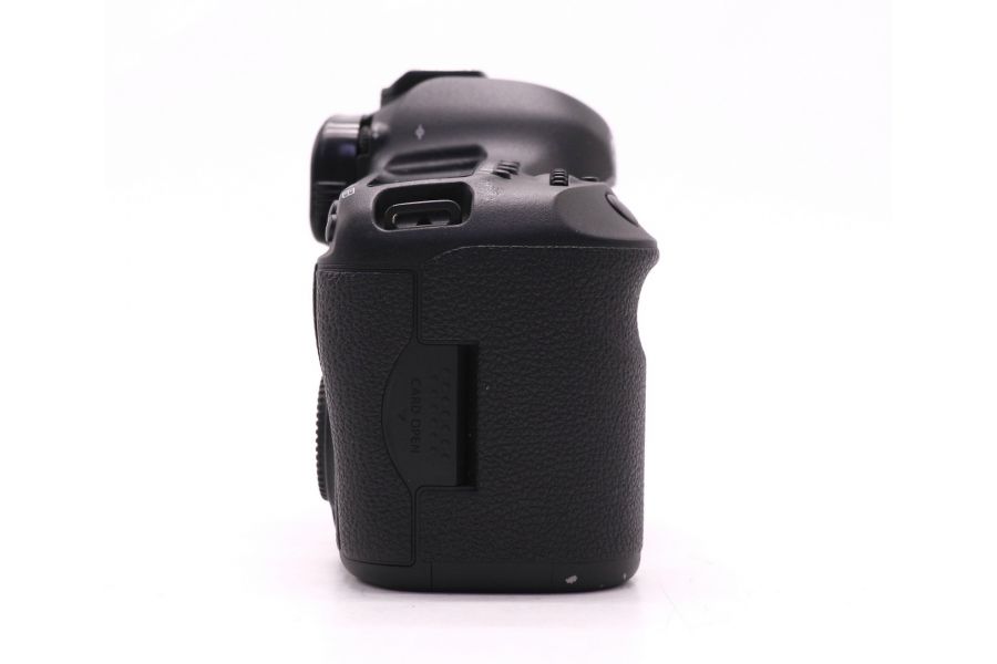 Canon EOS 5D Mark III body (пробег 38545 кадров)