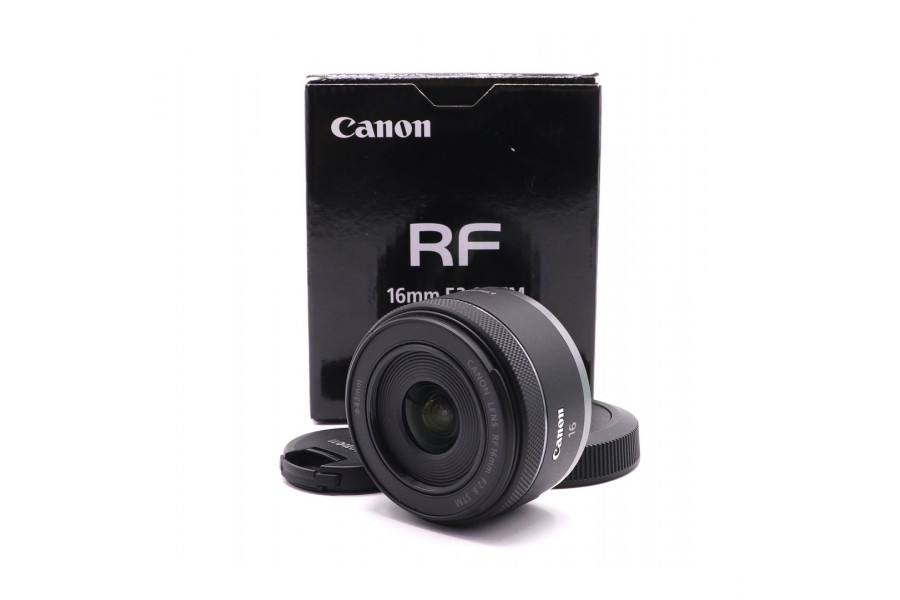Объектив Canon RF 16mm f/2.8 STM в упаковке