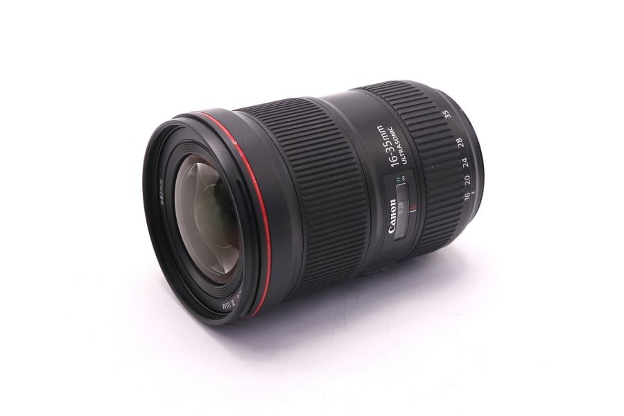 Профессиональный Canon EF 16-35mm f/2.8L III USM в упаковке