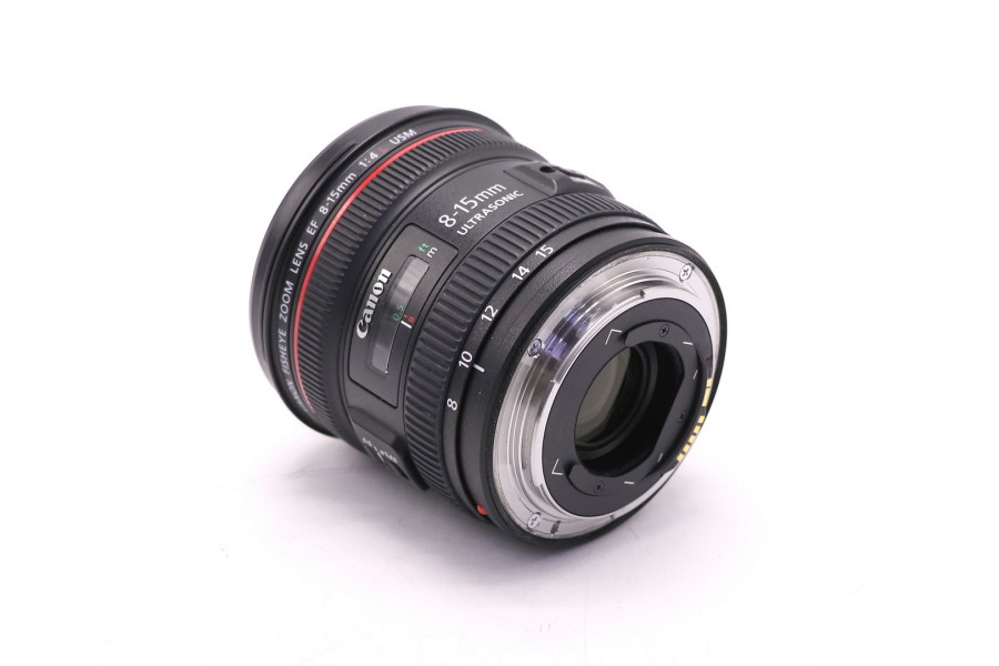 Canon EF 8-15mm f/4.0L Fisheye USM в упаковке
