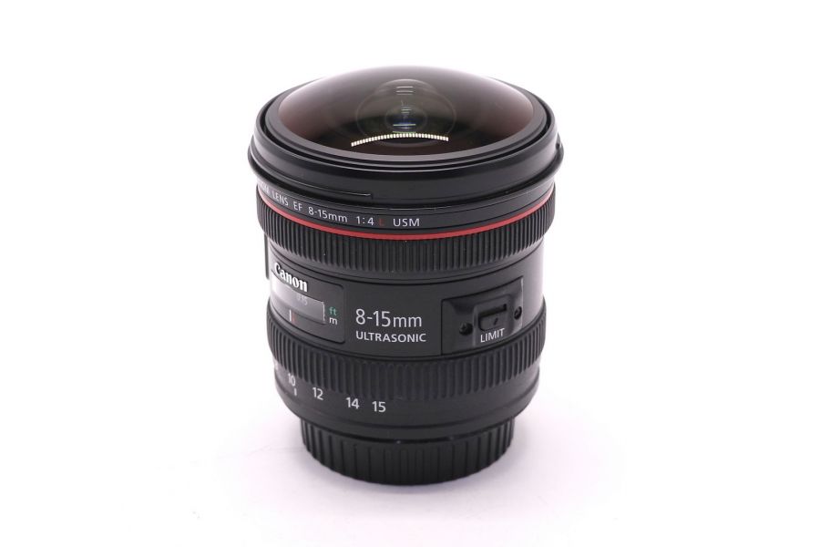 Canon EF 8-15mm f/4.0L Fisheye USM в упаковке
