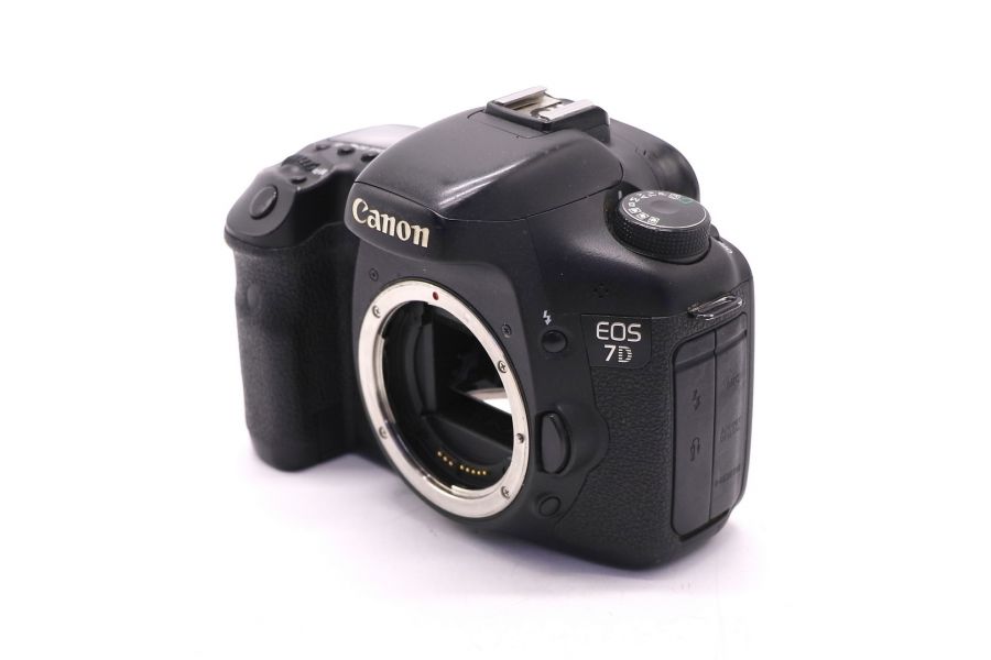 Canon EOS 7D body (пробег 31230 кадров)