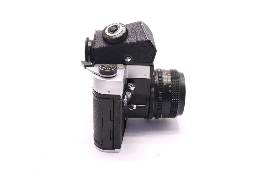 Фотокамера зеркальная Киев 60 kit (СССР, 1990)