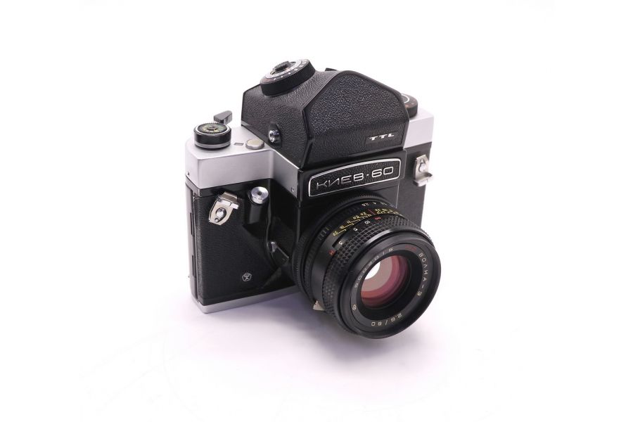 Фотокамера зеркальная Киев 60 kit (СССР, 1990)