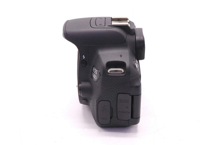 Canon EOS 700D body (пробег 7520 кадров)