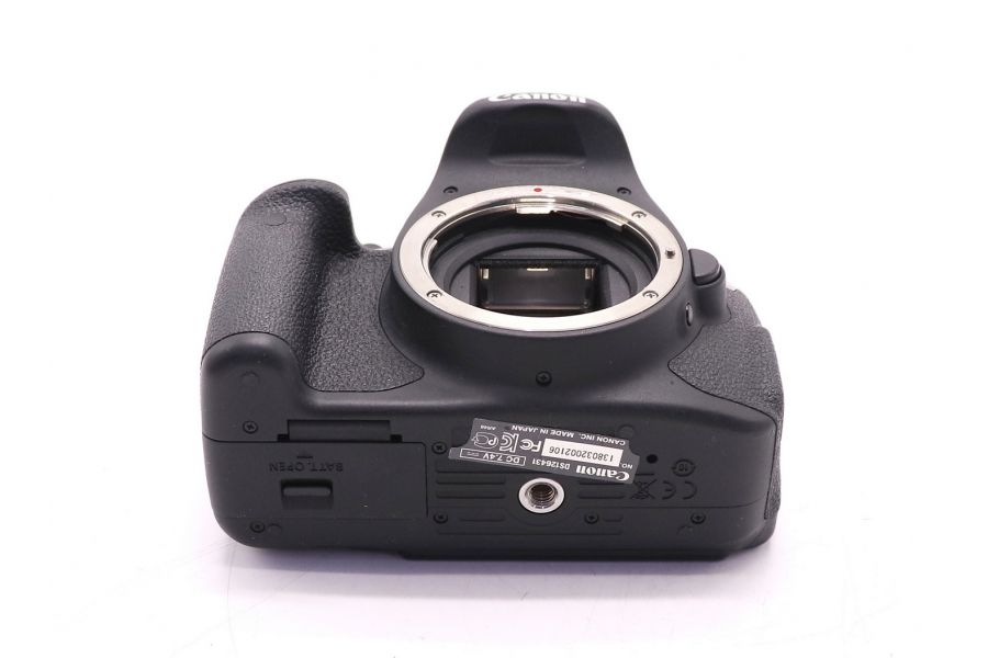 Canon EOS 700D body (пробег 7520 кадров)