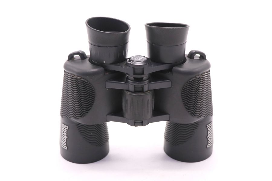 Бинокль Bushnell H2O Roof 8x42 (China, 2016г.)