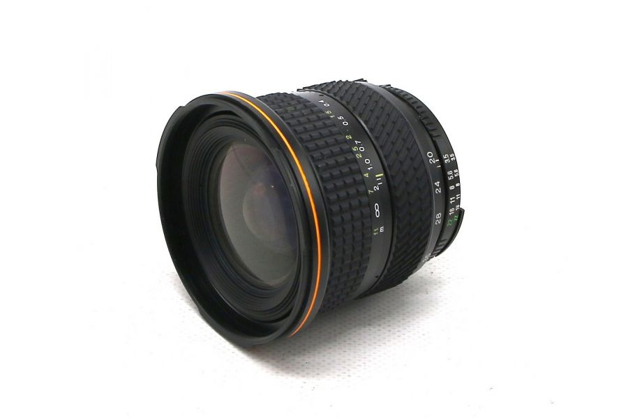 Tokina AF 20-35mm f/3.5-4.5 (AF-235 II) для Nikon F в упаковке