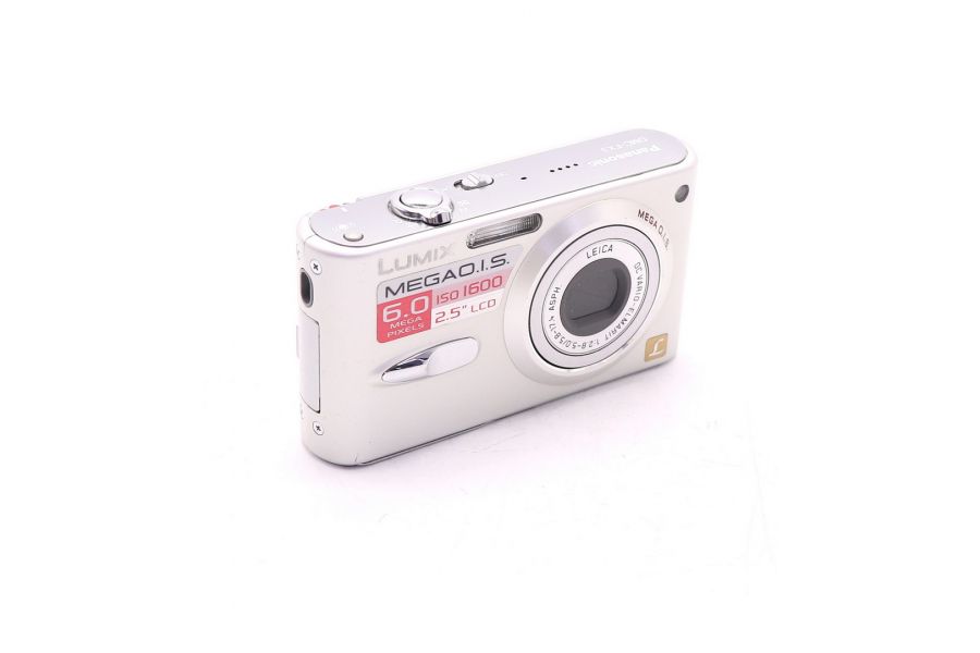 Компактный Panasonic Lumix DMC-FX3 в упаковке 
