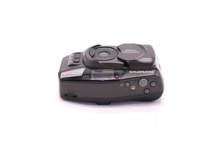 Винтажный фотоаппарат Olympus Superzoom 700BF