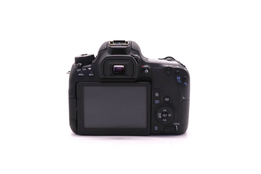 Фотокамера Canon EOS 77D body (пробег 3200 кадров)