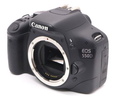 Камера Canon EOS 550D body (пробег 9150 кадров)