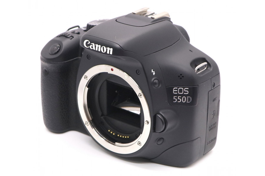 Камера Canon EOS 550D body (пробег 9150 кадров)