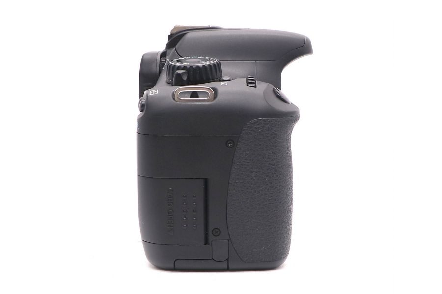 Камера Canon EOS 550D body (пробег 9150 кадров)