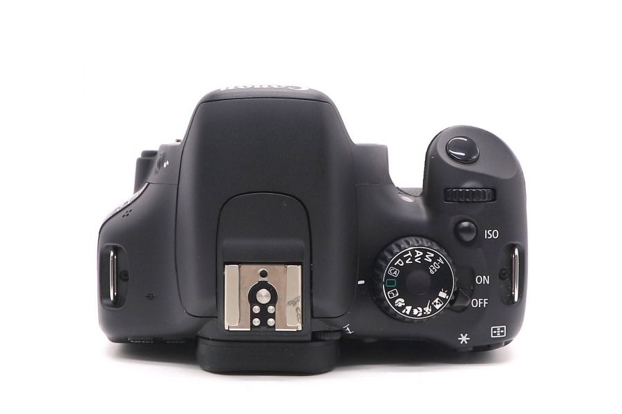 Камера Canon EOS 550D body (пробег 9150 кадров)