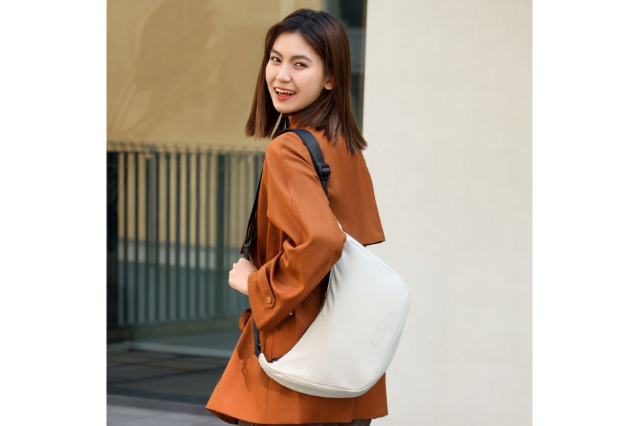 Сумка стильная кроссбоди Ulanzi HMN1 для города