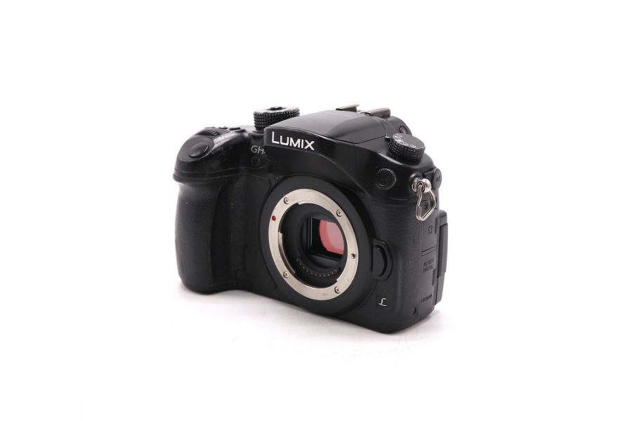 Panasonic Lumix GH4 body (пробег 84000 кадров)