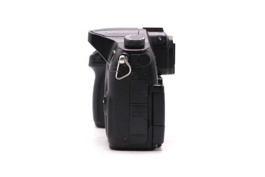 Panasonic Lumix GH4 body (пробег 84000 кадров)