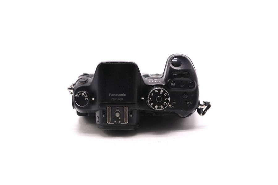 Panasonic Lumix GH4 body (пробег 84000 кадров)