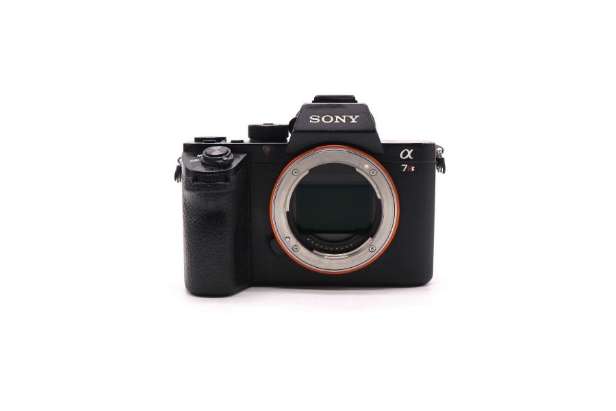 Sony A7RII ILCE-7RM2 body в упаковке  (пробег 65415 кадров)