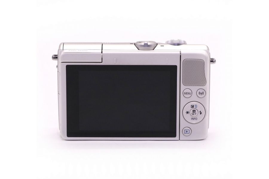Фотокамера Canon EOS M100 white kit в упаковке