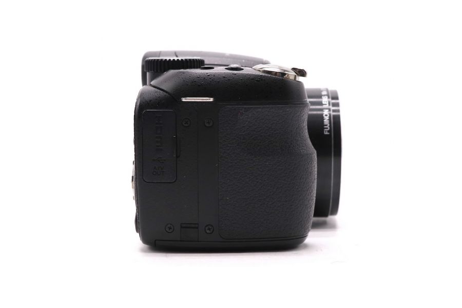 Компактная фотокамера Fujifilm FinePix S2950