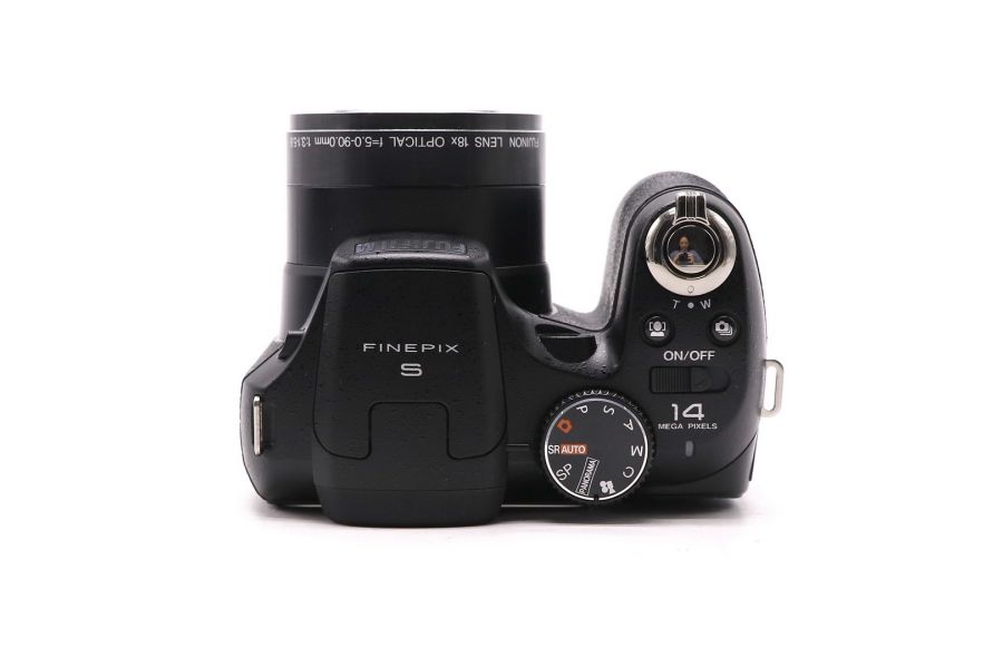 Компактная фотокамера Fujifilm FinePix S2950