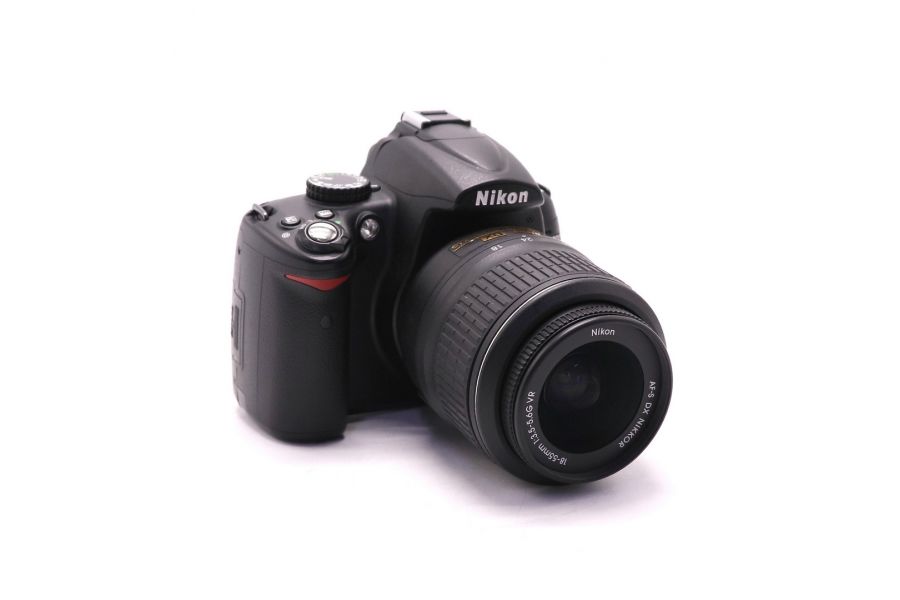 Фотоаппарат Nikon D5000 kit (пробег 12270 кадров)