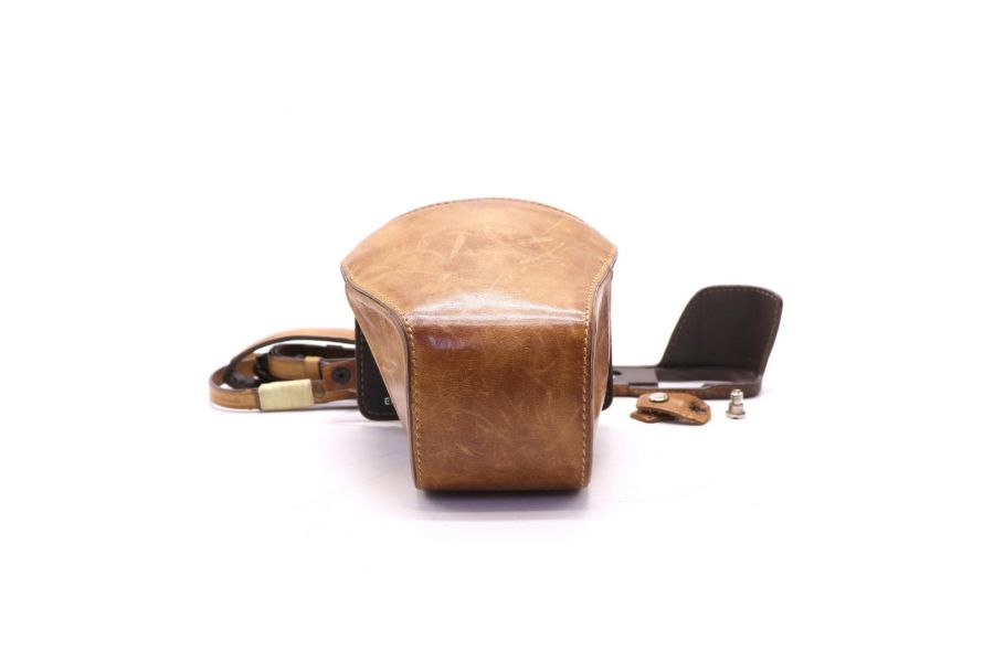 Кожаный чехол для фотокамеры Olympus OM-D EM-10 II