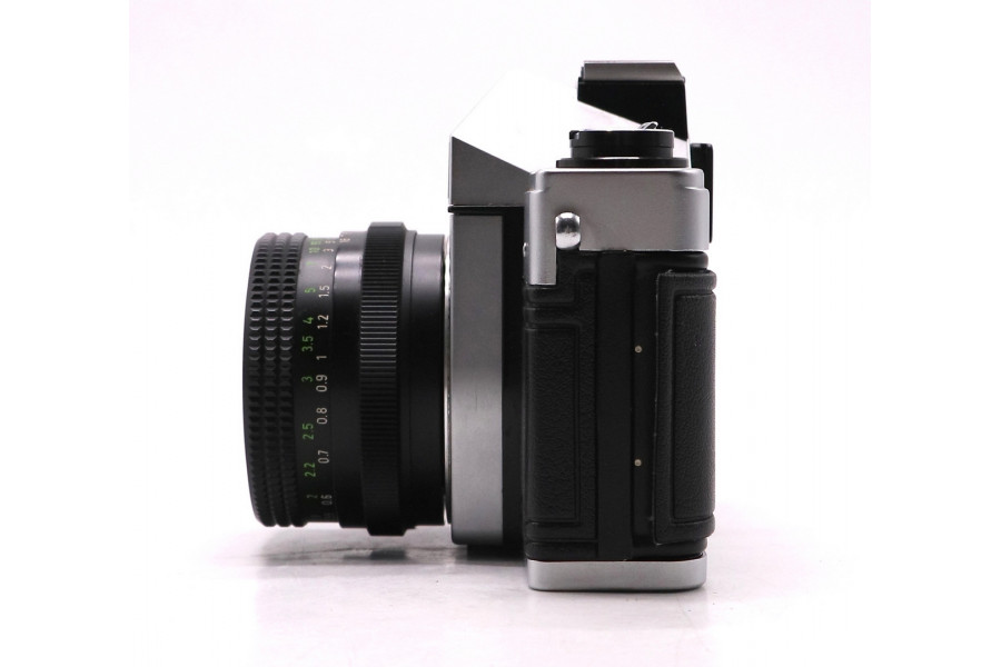 Малоформатная зеркальная камера Praktica MTL 5B