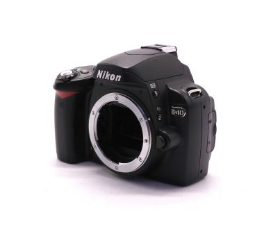 Фотокамера Nikon D40 body (пробег 18795 кадров)