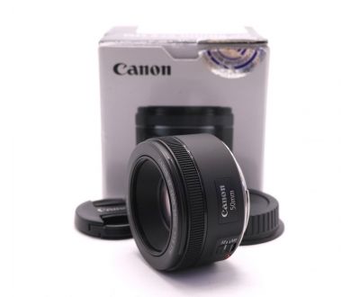 Стандартный Canon EF 50mm f/1.8 STM в упаковке