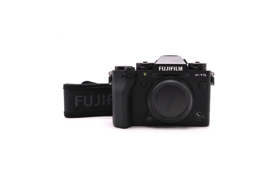 Fujifilm X-T5 body box (пробег 10005 кадров)