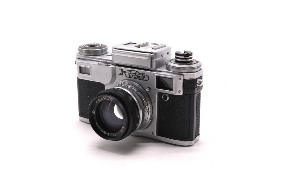 35-мм фотоаппарат Киев 4М + Гелиос-103 f1.8/53