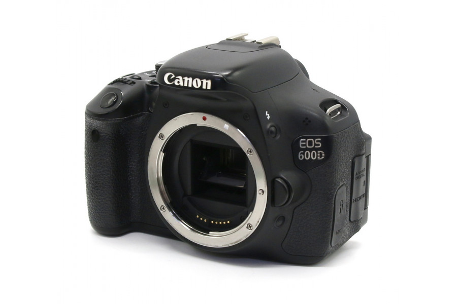 Canon EOS 600D body (пробег 13230 кадров)