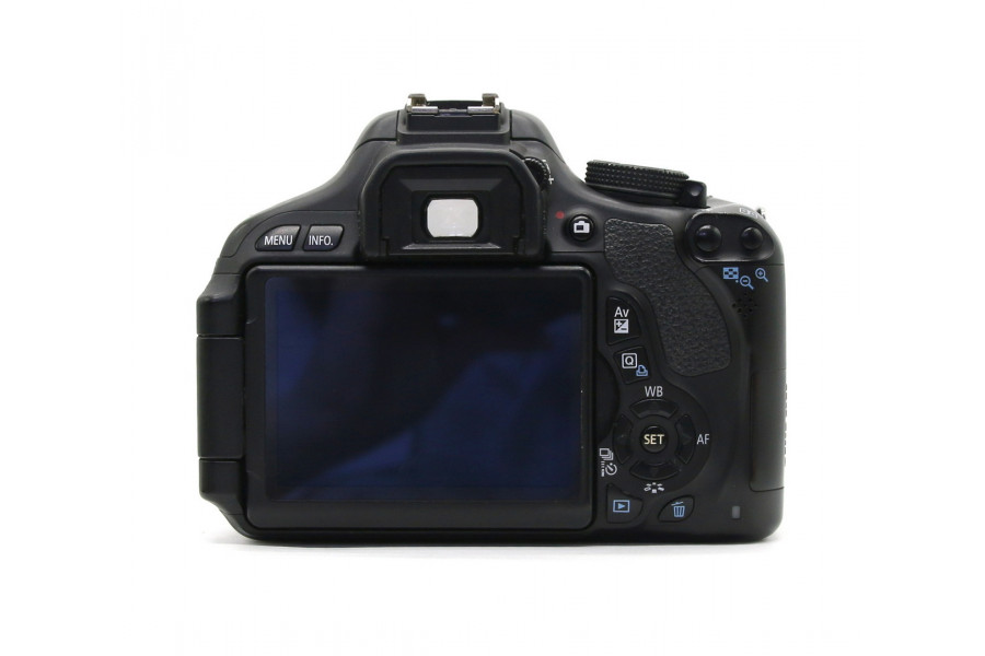 Canon EOS 600D body (пробег 13230 кадров)