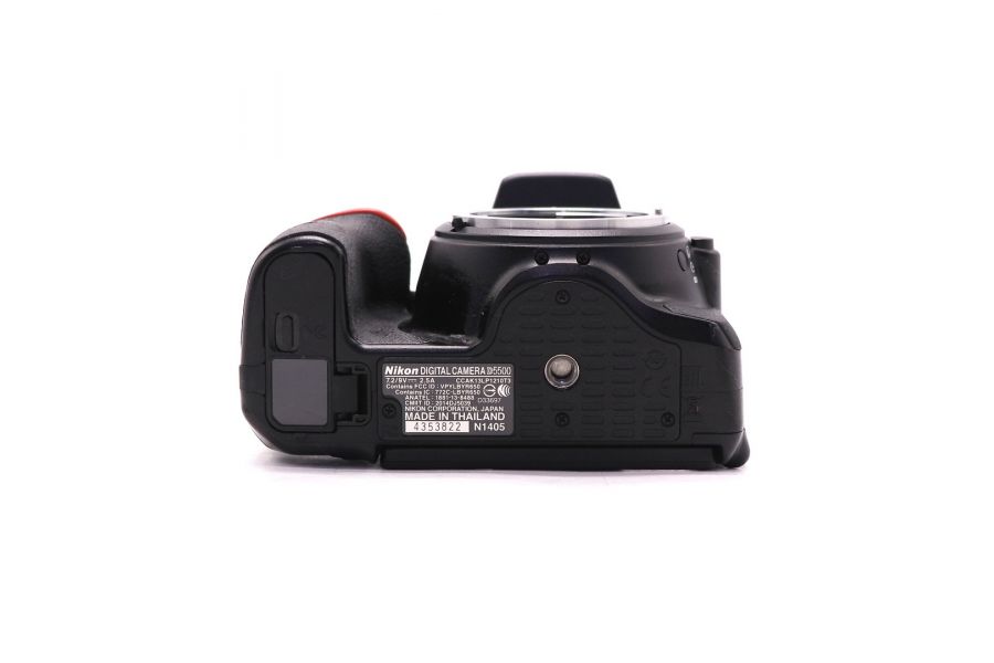 Nikon D5500 body (пробег 17075 кадров)
