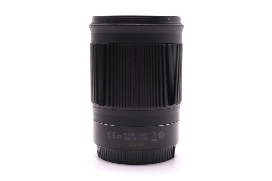 Объектив Nikon 85mm f/1.8S Nikkor Z в упаковке 