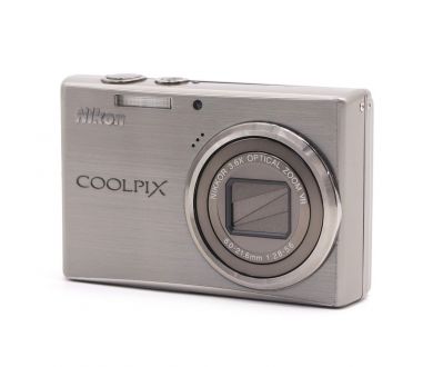 Компактная цифровая камера Nikon Coolpix S710