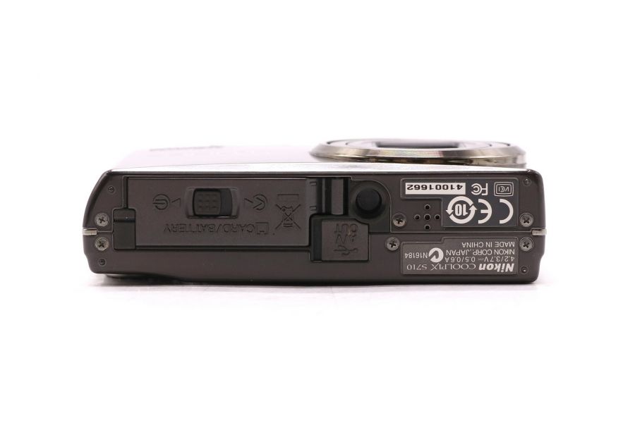 Компактная цифровая камера Nikon Coolpix S710