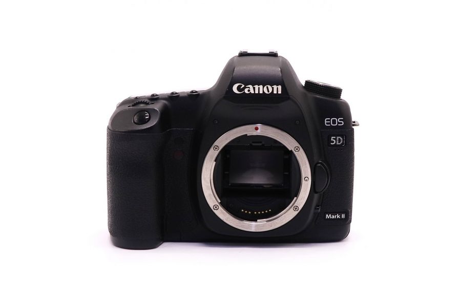 Canon EOS 5D Mark II body (пробег 58960 кадров)
